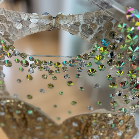 New Gala golden sparkly dress, size 8 - Picture 3 of 14